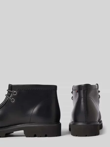 Kozaki ze skóry model Cleyhill Top' Clarks czarne