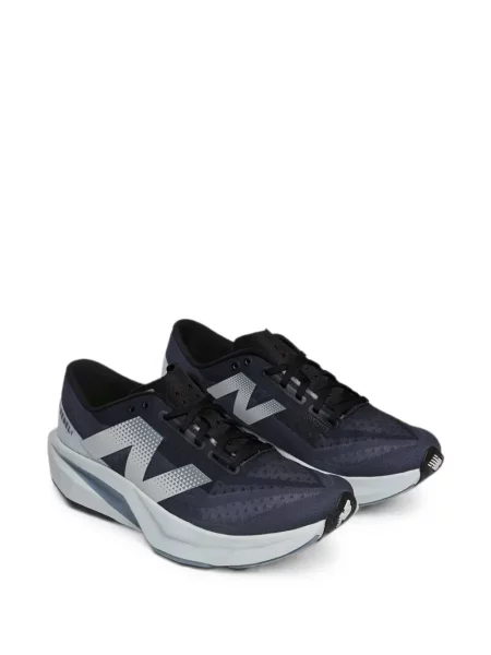 Sneakerși New Balance FuelCell negru