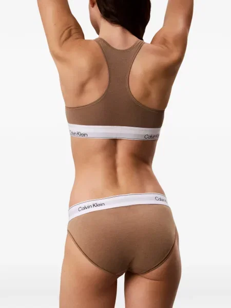 Chiloți briefs Calvin Klein cu imagine maro