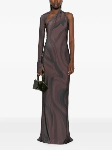 Rochie maxi Atu Body Couture cu un umăr gol de costum maro