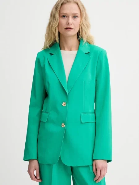 Morgan sacou un singur rând de uni VAKOY verde