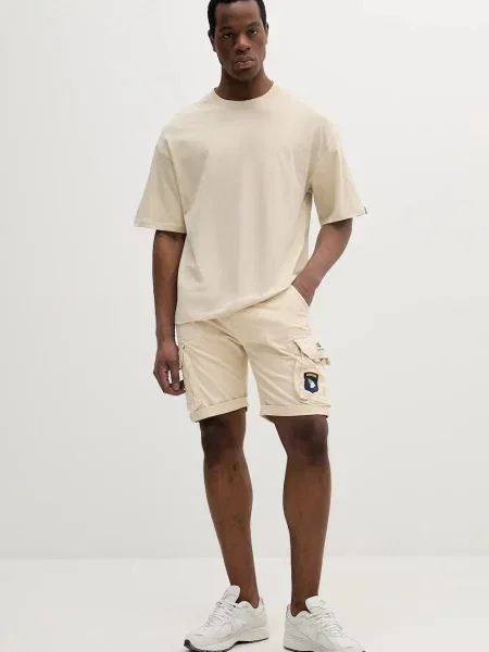 Футболка Alpha Industries в цветочек с принтом бежевая