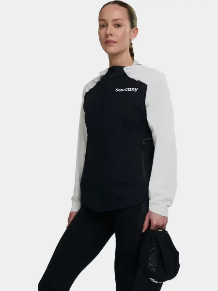 Вітровка Saucony чорний