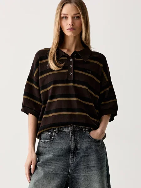 Tricou polo Gestuz maro