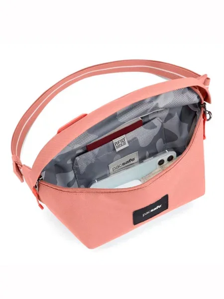 Переработанный поясная сумка Pacsafe розовая