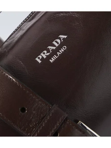Geantă Prada din piele maro