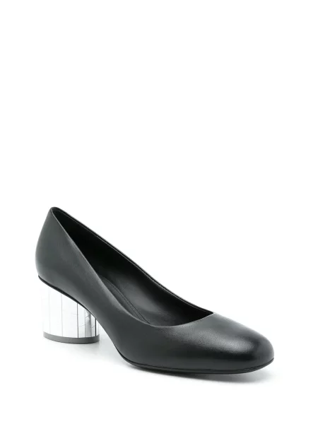 Δερμάτινη γοβάκια Ferragamo slip-on μαύρο