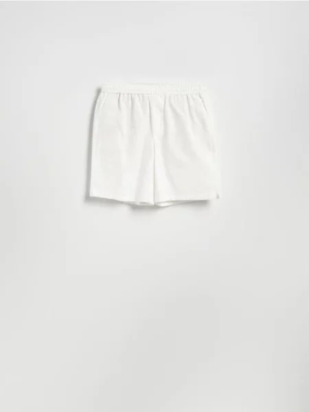 Reserved Pantaloni scurți jogger din in alb