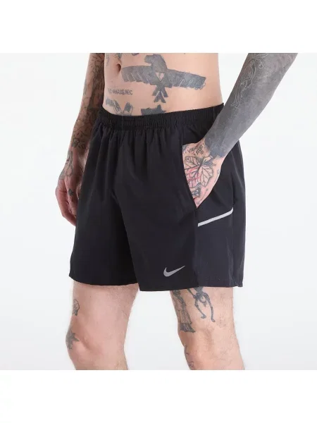 Bežecké šortky Nike čierna