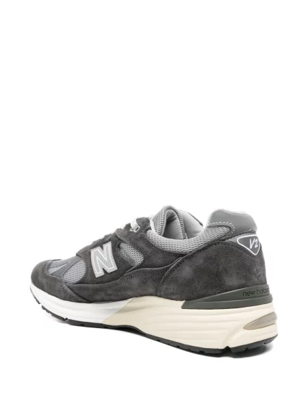 Sneakerși New Balance cu aplicații gri