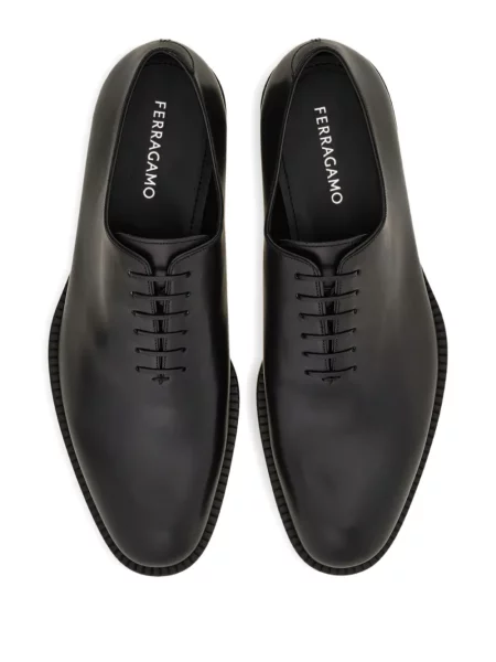 Oxford Ferragamo din piele negru