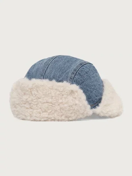Levi's шапка дамска COZY TRAPPER синьо