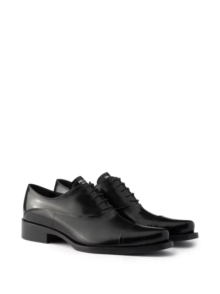 Pantofi Prada cu șireturi din piele negru