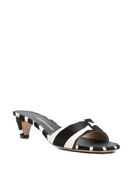 Sandale Ferragamo alb