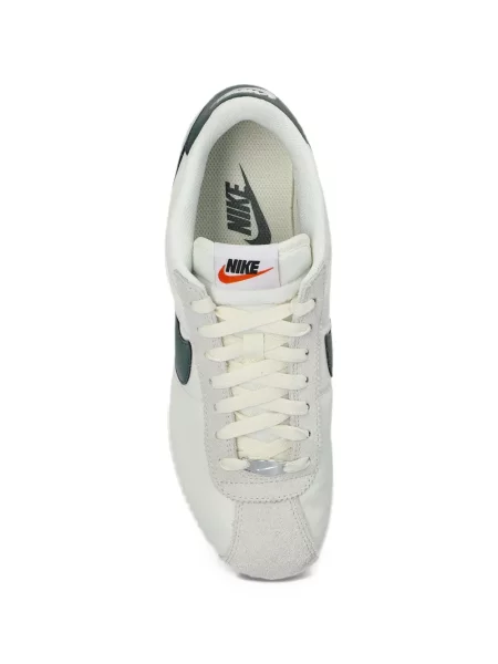 Dlouho tričko Nike s dlouhými rukávy bílé
