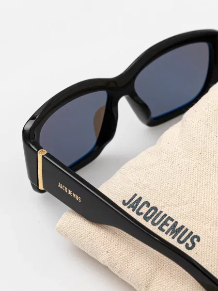 Солнцезащитные очки Jacquemus черные