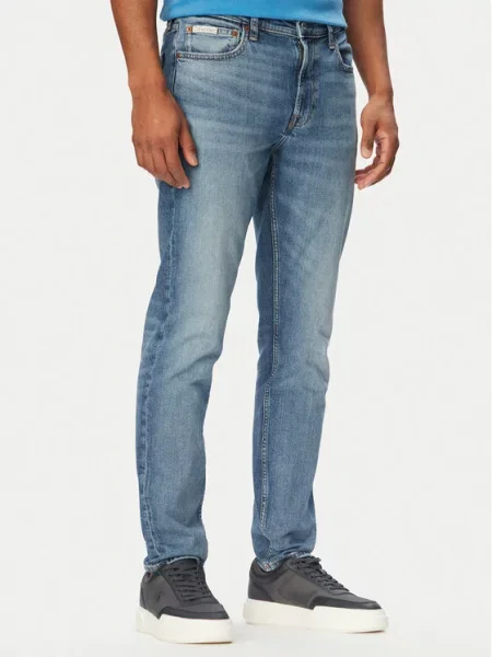Calvin Klein Jeans Jeansy Tapered Fit niebieski