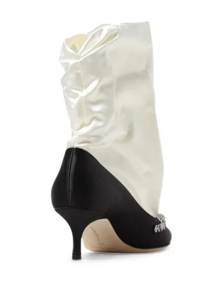 Cizme scurte Manolo Blahnik din satin alb