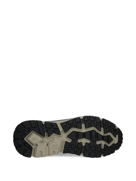 Маратонки Skechers с връзки с дантела кафяво
