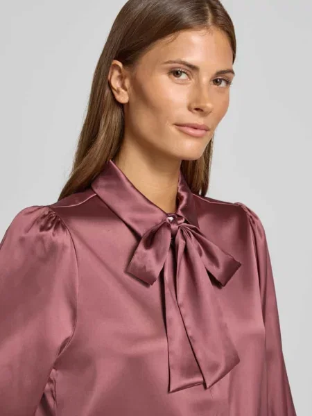 Bluzka koszulowa o kroju regular fit z satyny Christian Berg Woman Selection