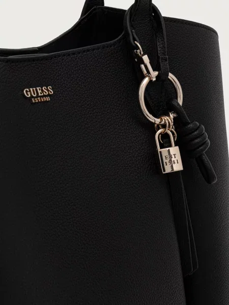 Кожаная сумка шоппер Guess