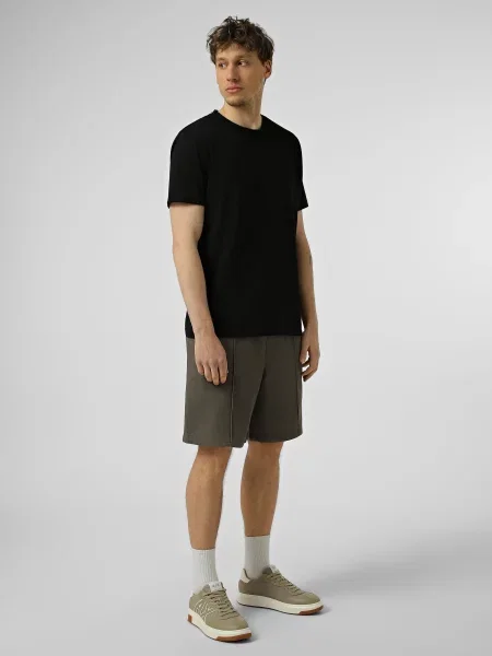 Повседневные шорты Armani Exchange серые