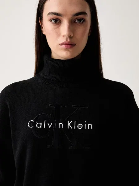 Calvin Klein Jeans поло дамско от черно