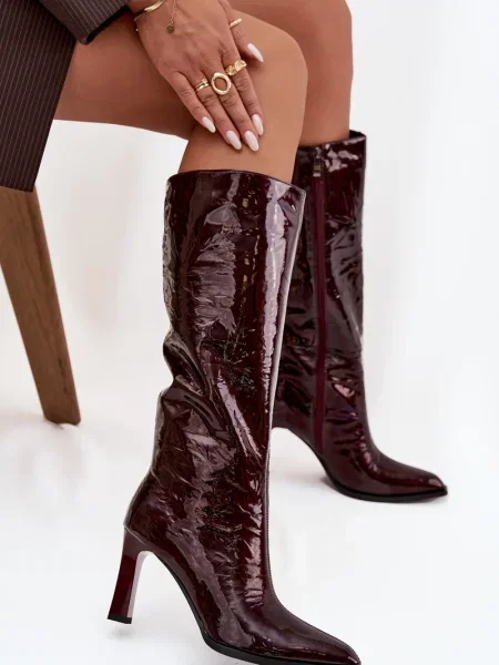 Usnjene lakirane gležnjarji D&a rdeča