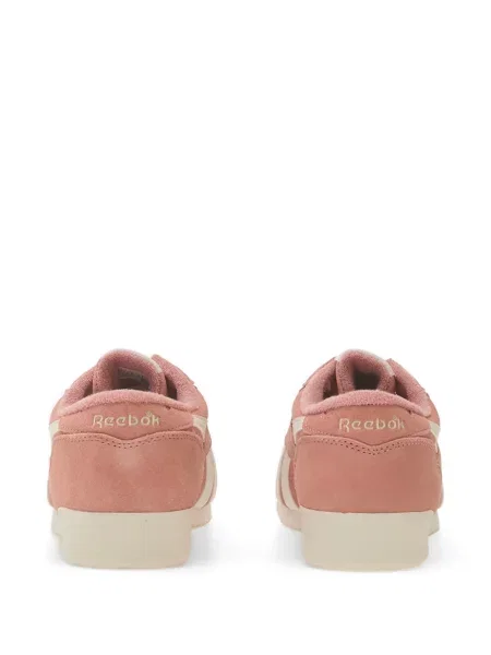Sneakers Reebok με κορδόνια με δαντέλα ροζ