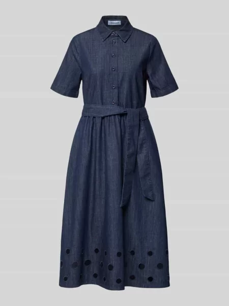 Sukienka koszulowa z tkaniny stylizowanej na denim z wiązanym paskiem More & More granatowa