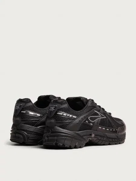 Sneakersy Brooks czarne