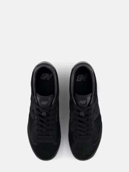 Кожаные повседневные кроссовки New Balance черные