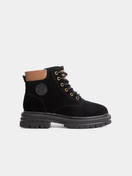 Замшевые ботинки Urban Trace черные