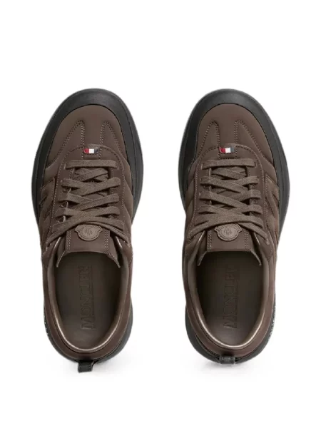 Sneakerși Moncler din piele de căprioară maro