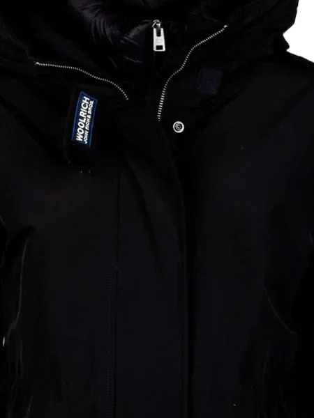 Palton Woolrich cu glugă cu cordon negru
