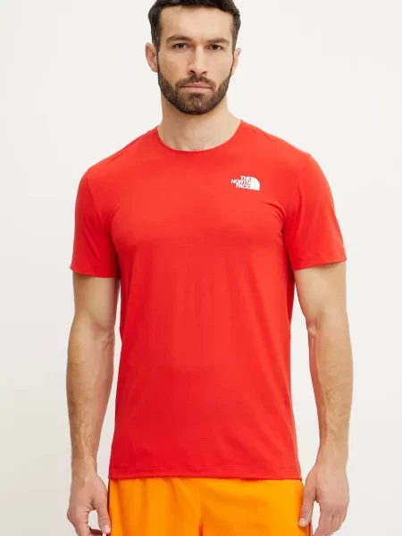 Спортна тениска The North Face Lightning Alpine с изчистен дизайн червено