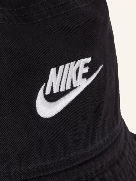 Klobouk Nike Apex Futura black/white bílý