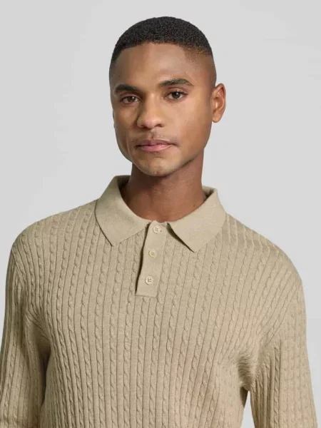 Sweter z dzianiny z kołnierzykiem polo Mcneal brązowy