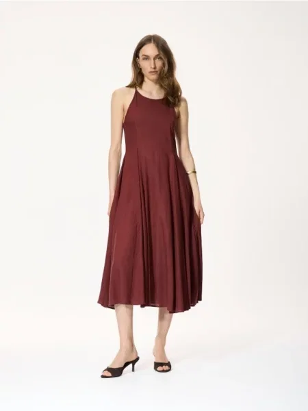 Reserved Rochie cu conținut ridicat de in mahon