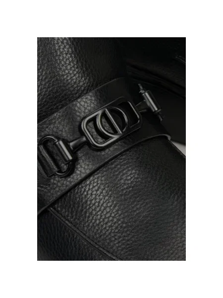 Лоферы Estro черные