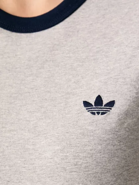 Adidas Originals рокля от с сиво