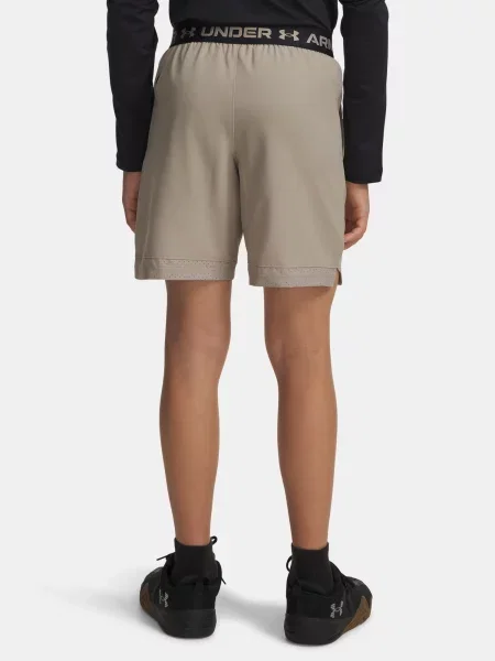 Gyerek rövidnadrág Under Armour fekete