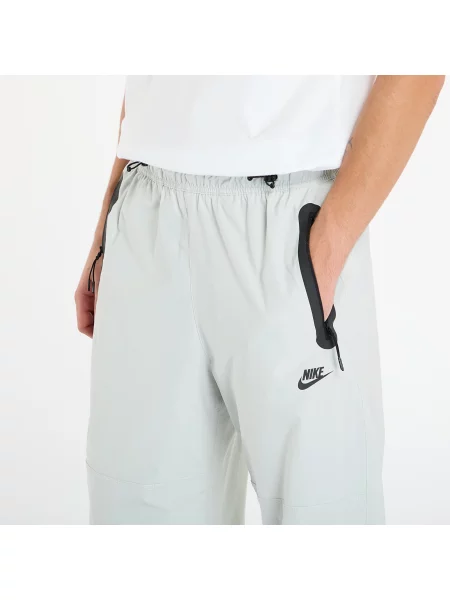 Панталони Nike Tech Woven Oversized Pants Light Silver/ Light Silver/ Black XS черно