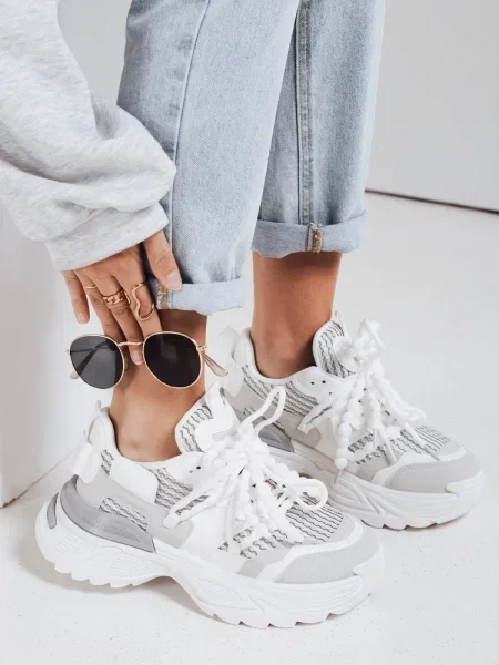 Sneakersy na wysokiej platformie BEASTAR Dstreet białe
