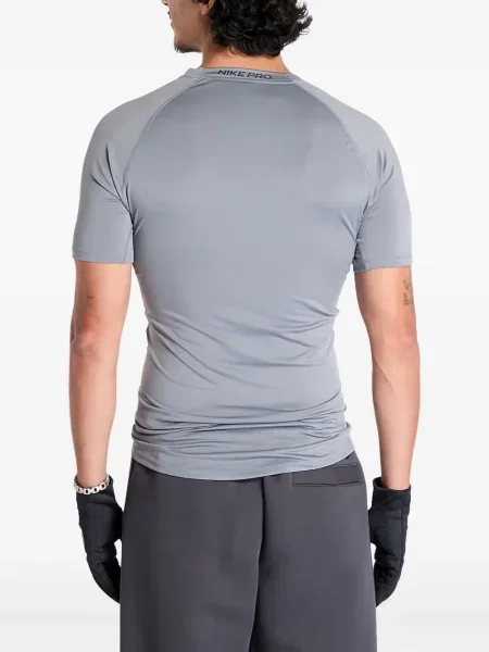 Hanorac cu glugă Nike din jacard negru