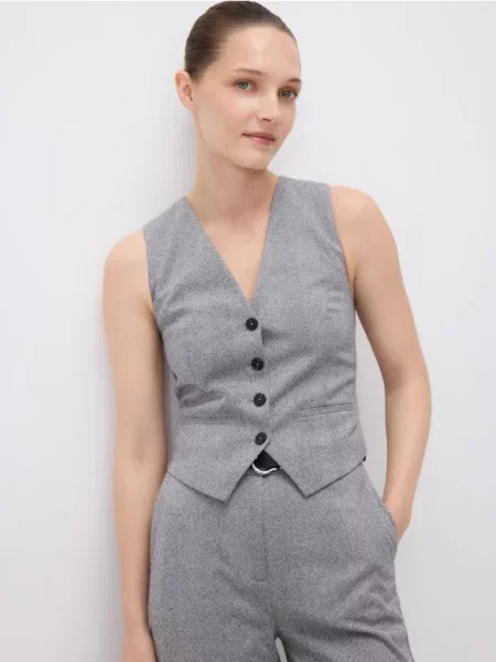 Reserved Жилетка з візерунком «ялинка» темно-сірий сірий