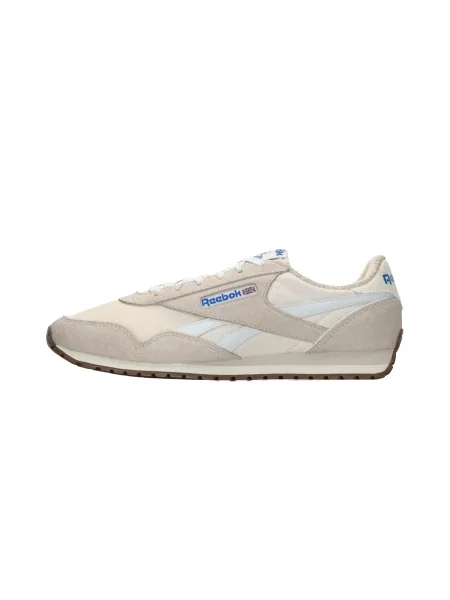 Sneakerși Reebok de lână alb