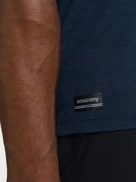 Футболка Saucony синяя