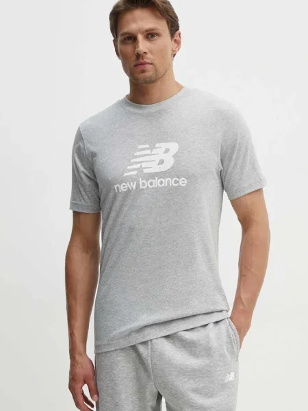 Тениска New Balance Essentials Cotton с принт сиво