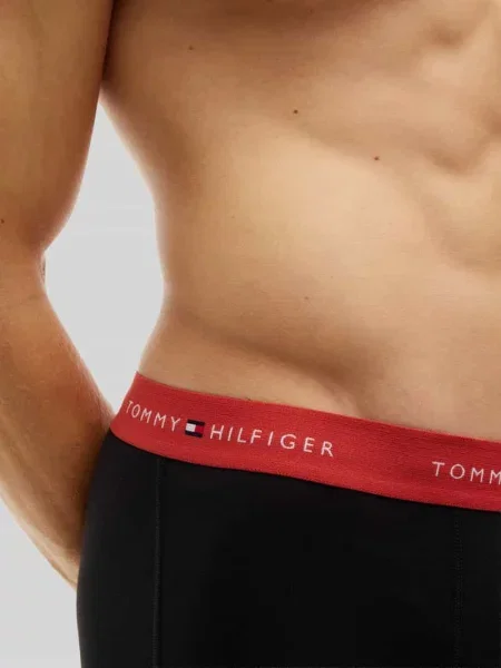 Obcisłe bokserki z paskiem z logo Tommy Hilfiger czarne